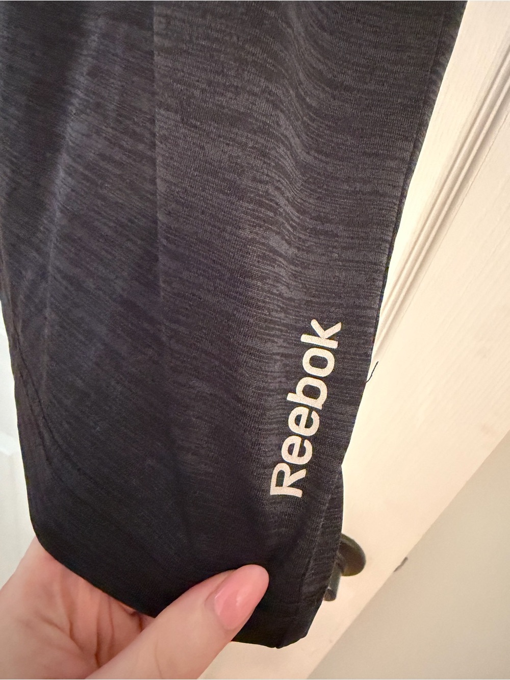 EUC Reebok Tee - Picture 3 of 4